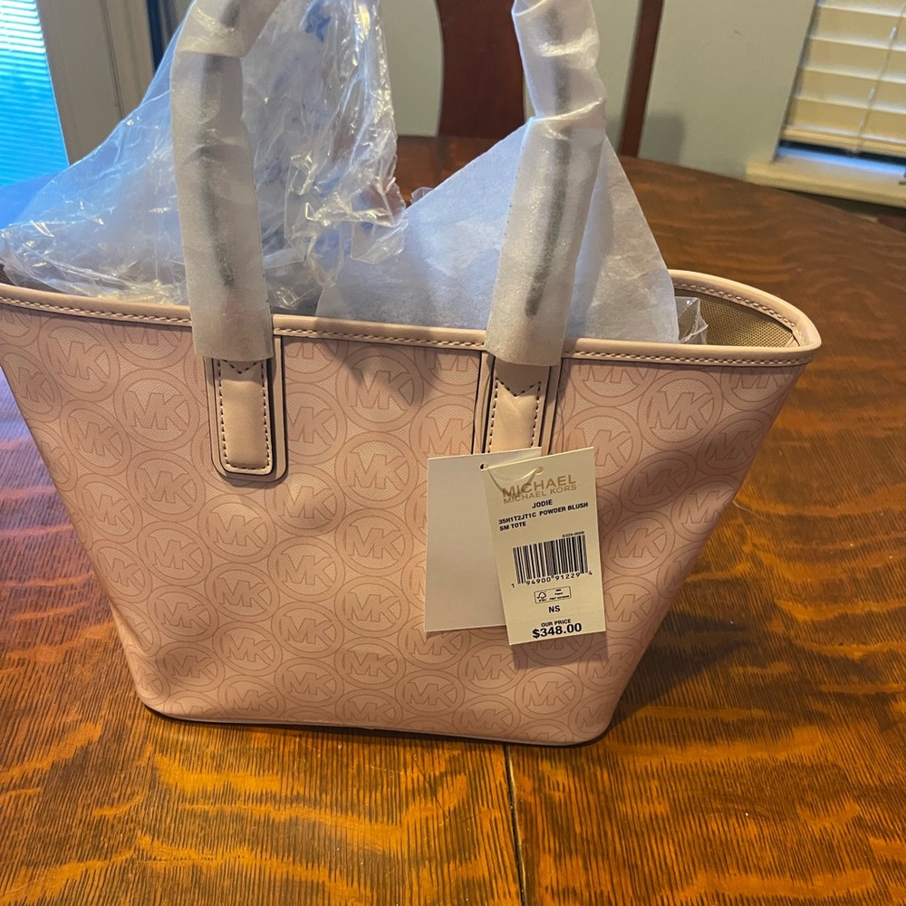 NWT Micheal Kors Jodie